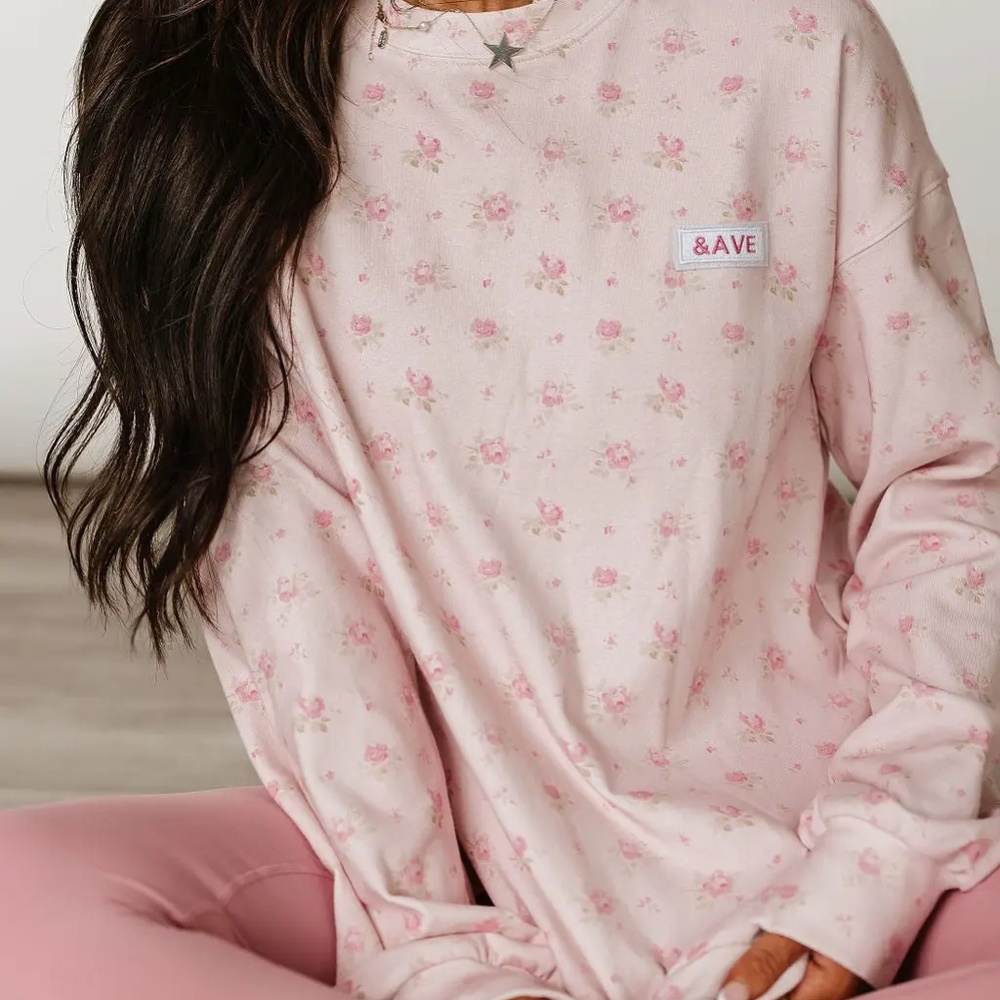 🔥460 NWT Ampersand Avenue Tea Rose Top